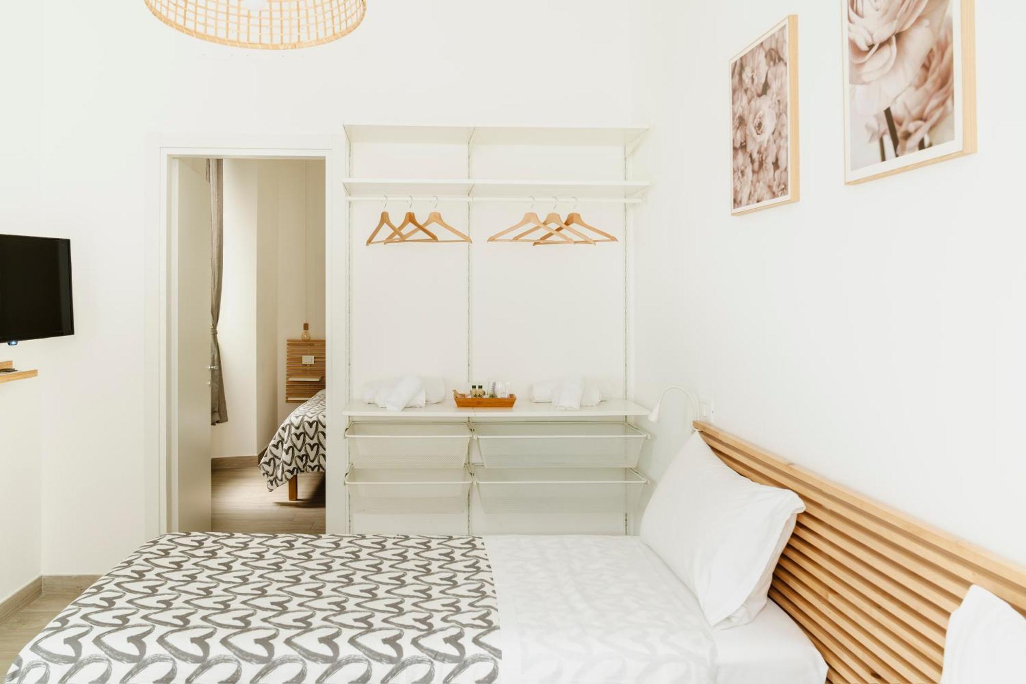 Ilami House, Rome